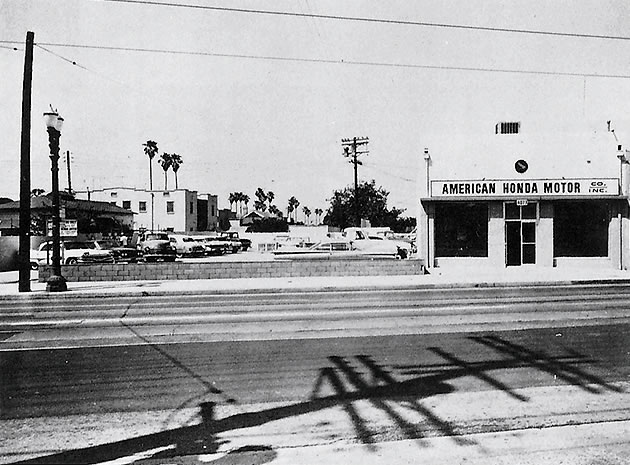 old black and white photo of a building