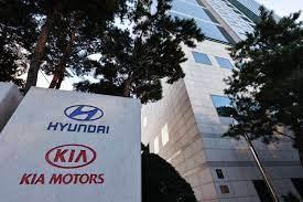sign with the words Kia on it